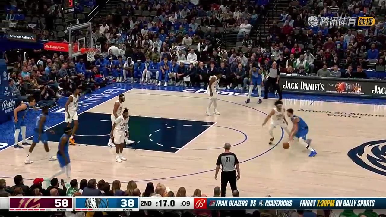 魔術師附體！東契奇神仙不看人背傳 畢竟周最佳助攻TOP10！